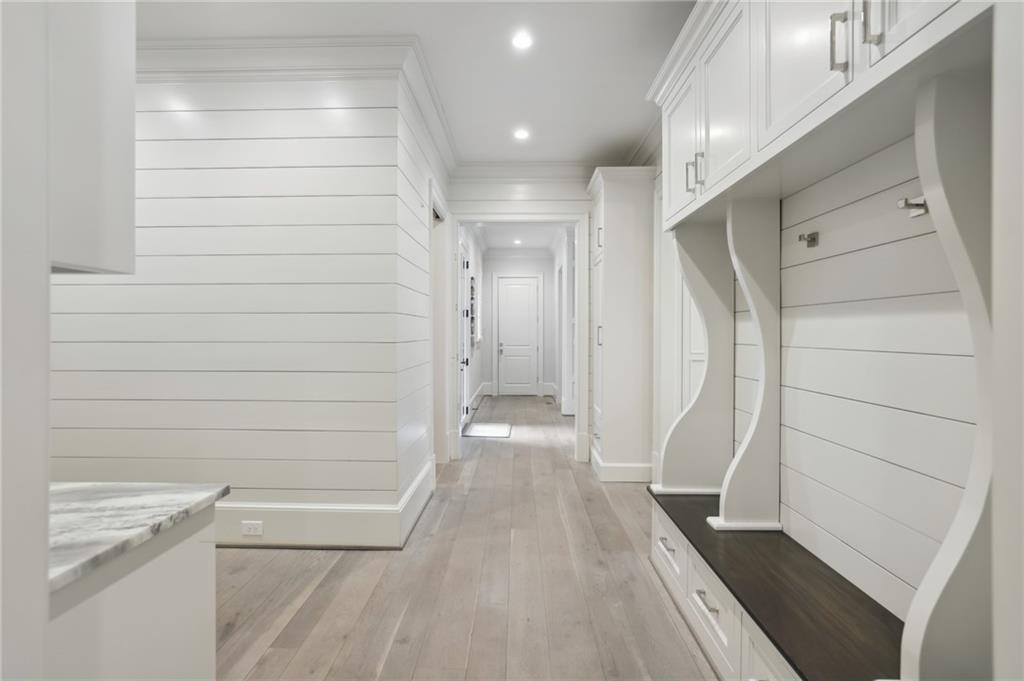 505 Kenbrook Drive, Sandy Springs, Georgia 30327, 7 Bedrooms Bedrooms, ,8 BathroomsBathrooms,Residential,Sold,505 Kenbrook Drive,7324065