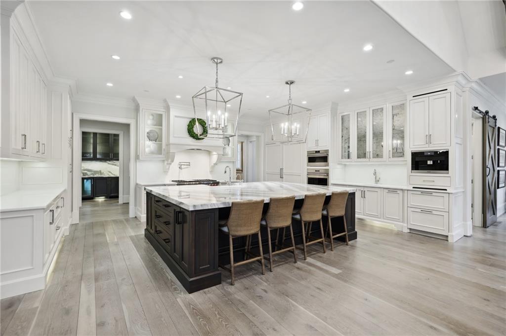 505 Kenbrook Drive, Sandy Springs, Georgia 30327, 7 Bedrooms Bedrooms, ,8 BathroomsBathrooms,Residential,Sold,505 Kenbrook Drive,7324065