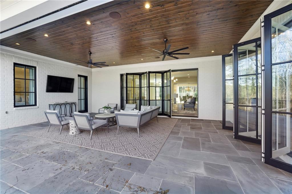 505 Kenbrook Drive, Sandy Springs, Georgia 30327, 7 Bedrooms Bedrooms, ,8 BathroomsBathrooms,Residential,Sold,505 Kenbrook Drive,7324065