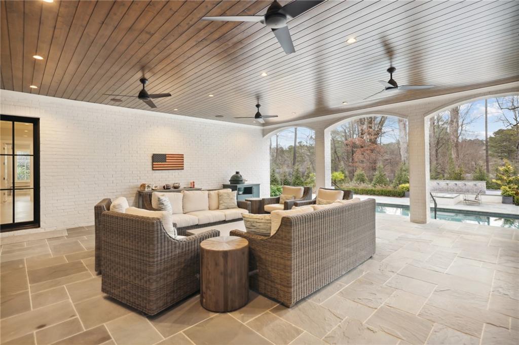 505 Kenbrook Drive, Sandy Springs, Georgia 30327, 7 Bedrooms Bedrooms, ,8 BathroomsBathrooms,Residential,Sold,505 Kenbrook Drive,7324065