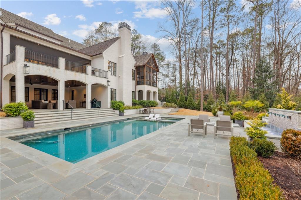 505 Kenbrook Drive, Sandy Springs, Georgia 30327, 7 Bedrooms Bedrooms, ,8 BathroomsBathrooms,Residential,Sold,505 Kenbrook Drive,7324065