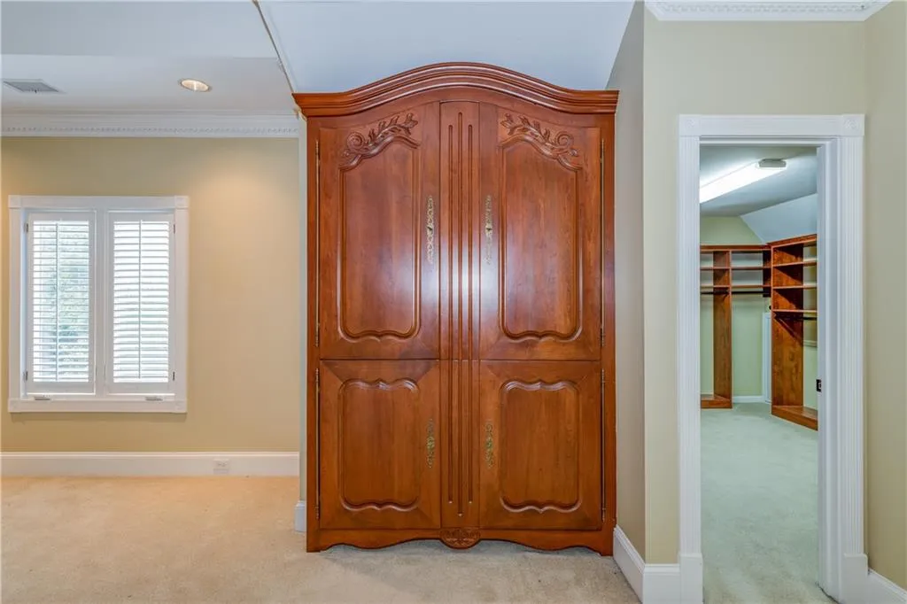 4545 Crestwicke Pointe, Sandy Springs, Georgia 30319, 4 Bedrooms Bedrooms, ,3 BathroomsBathrooms,Residential,Sold,4545 Crestwicke Pointe,6114720