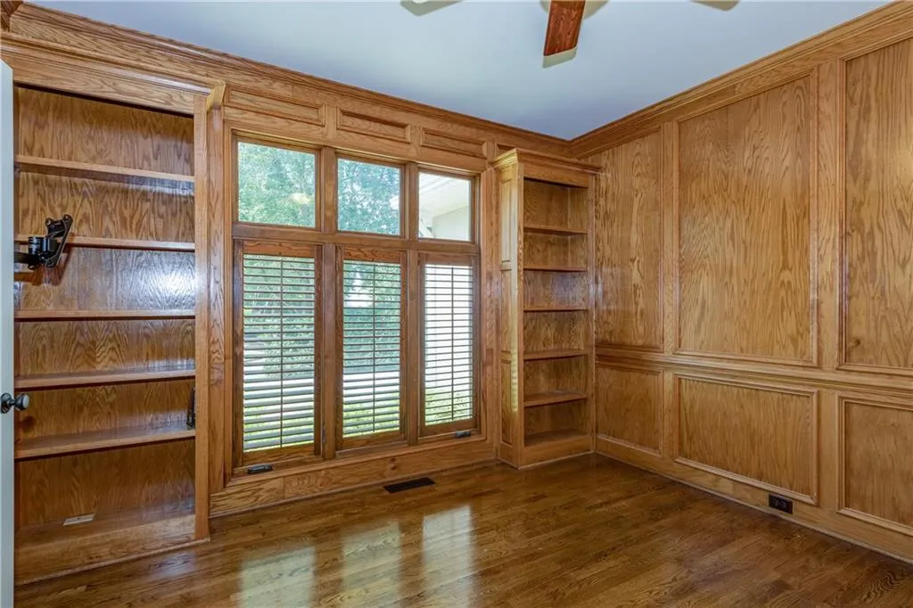 4545 Crestwicke Pointe, Sandy Springs, Georgia 30319, 4 Bedrooms Bedrooms, ,3 BathroomsBathrooms,Residential,Sold,4545 Crestwicke Pointe,6114720