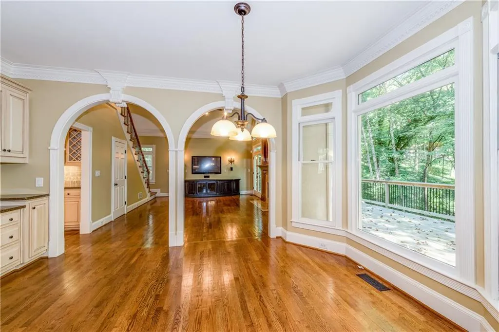 4545 Crestwicke Pointe, Sandy Springs, Georgia 30319, 4 Bedrooms Bedrooms, ,3 BathroomsBathrooms,Residential,Sold,4545 Crestwicke Pointe,6114720