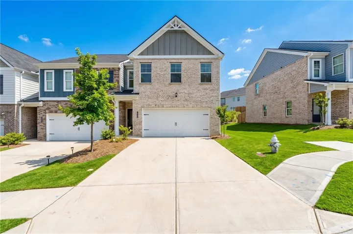 2568 Swan Lake Drive, Grayson, Georgia 30017