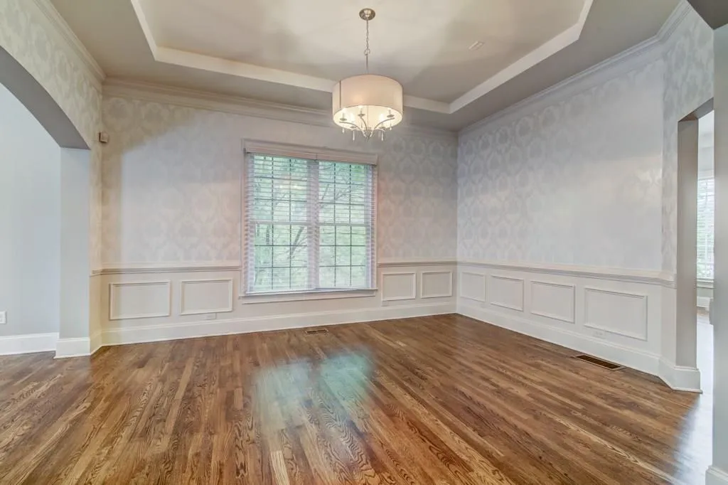 200 Wembley Circle, Sandy Springs, Georgia 30328, 4 Bedrooms Bedrooms, ,3 BathroomsBathrooms,Residential,Sold,200 Wembley Circle,6117935