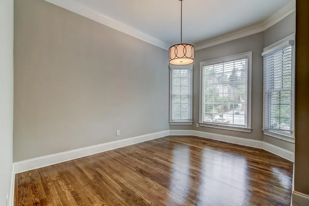 200 Wembley Circle, Sandy Springs, Georgia 30328, 4 Bedrooms Bedrooms, ,3 BathroomsBathrooms,Residential,Sold,200 Wembley Circle,6117935