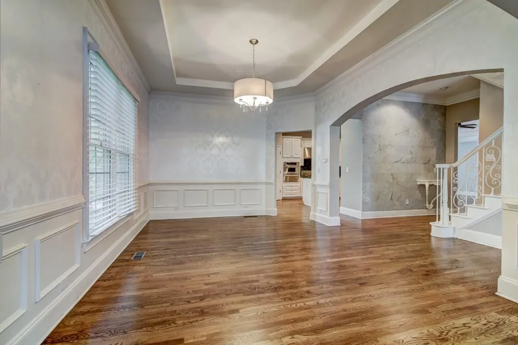 200 Wembley Circle, Sandy Springs, Georgia 30328, 4 Bedrooms Bedrooms, ,3 BathroomsBathrooms,Residential,Sold,200 Wembley Circle,6117935