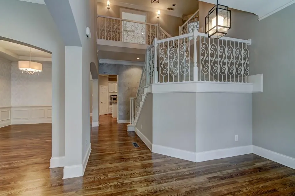 200 Wembley Circle, Sandy Springs, Georgia 30328, 4 Bedrooms Bedrooms, ,3 BathroomsBathrooms,Residential,Sold,200 Wembley Circle,6117935