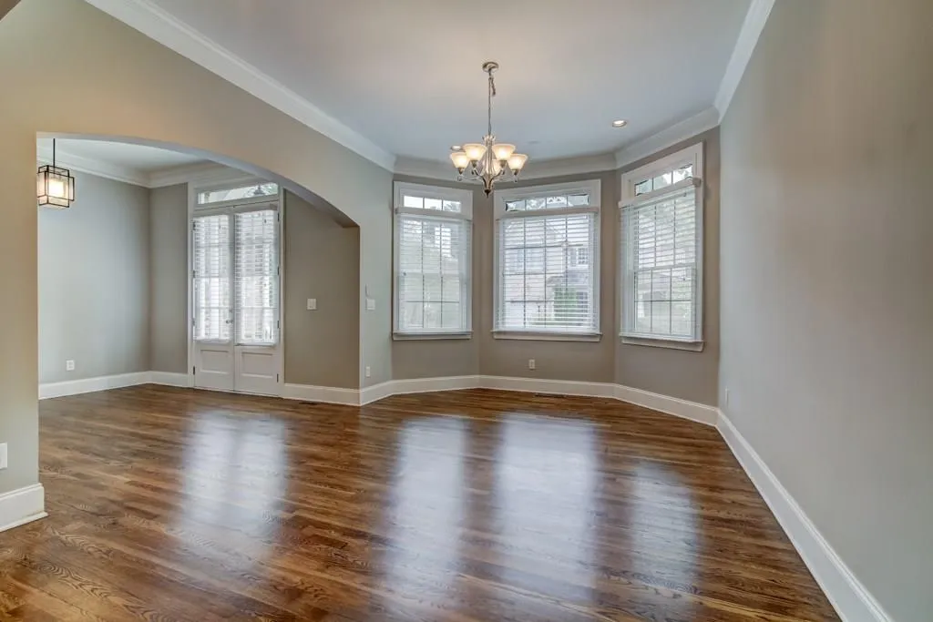 200 Wembley Circle, Sandy Springs, Georgia 30328, 4 Bedrooms Bedrooms, ,3 BathroomsBathrooms,Residential,Sold,200 Wembley Circle,6117935