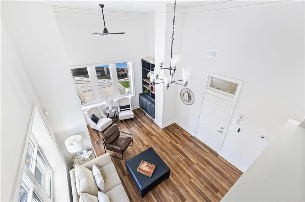 1116 Piedmont Avenue Ne Unit 12, Atlanta, Georgia 30309, 3 Bedrooms Bedrooms, ,3 BathroomsBathrooms,Residential,For Sale,1116 Piedmont Avenue Ne Unit 12,7536532