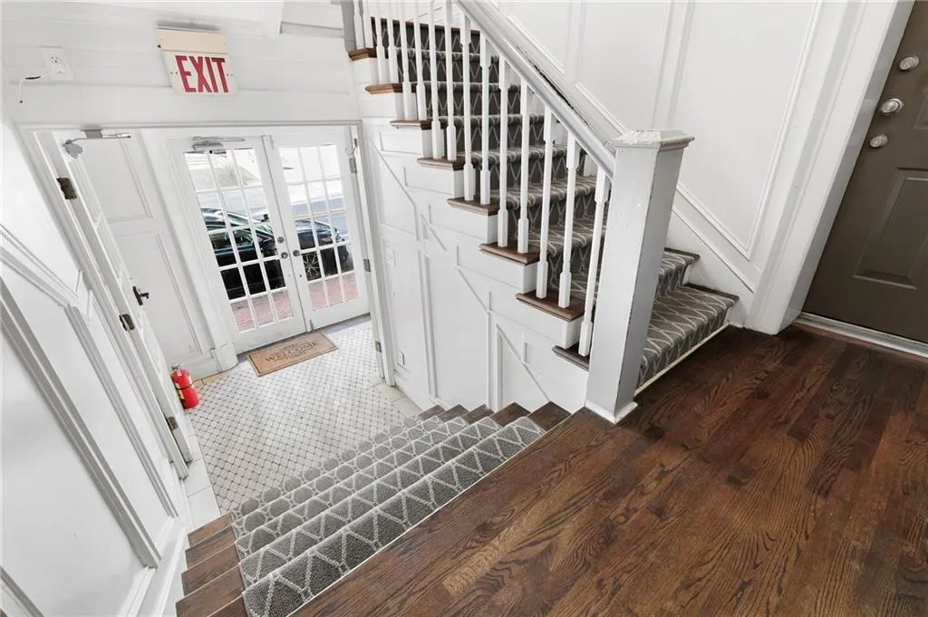 1116 Piedmont Avenue Ne Unit 12, Atlanta, Georgia 30309, 3 Bedrooms Bedrooms, ,3 BathroomsBathrooms,Residential,For Sale,1116 Piedmont Avenue Ne Unit 12,7536532