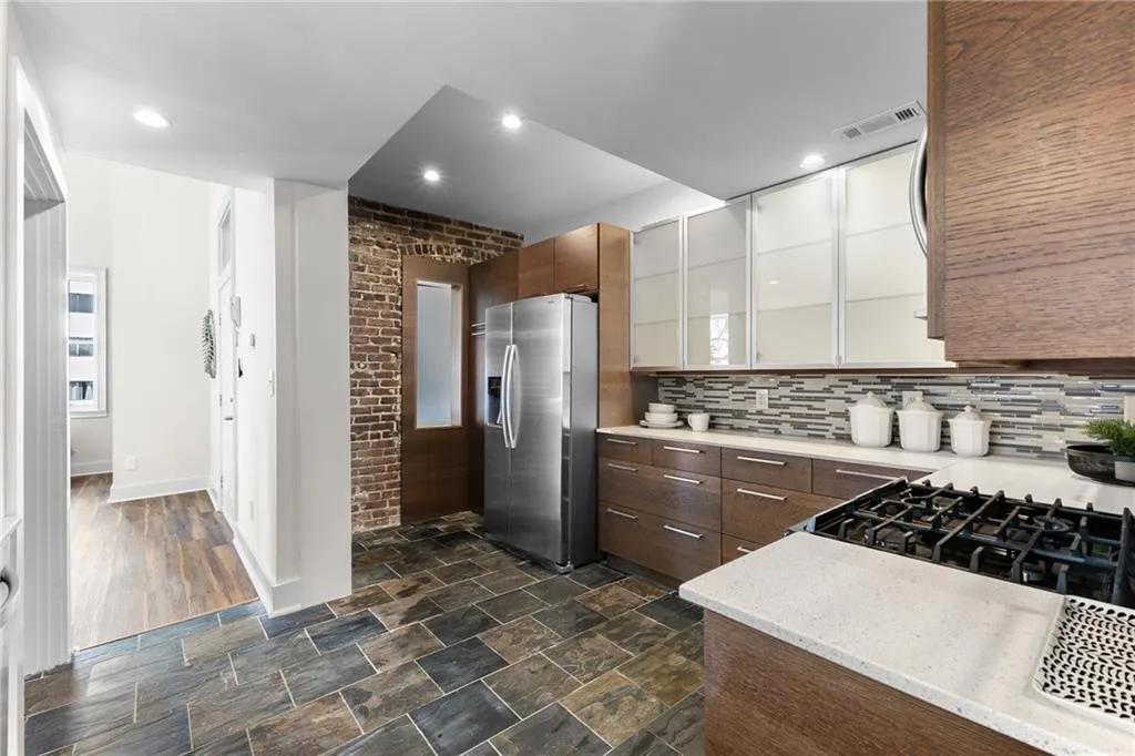 1116 Piedmont Avenue Ne Unit 12, Atlanta, Georgia 30309, 3 Bedrooms Bedrooms, ,3 BathroomsBathrooms,Residential,For Sale,1116 Piedmont Avenue Ne Unit 12,7536532
