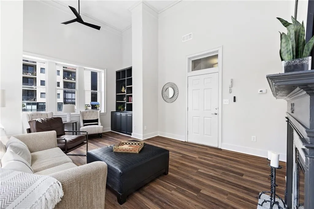 1116 Piedmont Avenue Ne Unit 12, Atlanta, Georgia 30309, 3 Bedrooms Bedrooms, ,3 BathroomsBathrooms,Residential,For Sale,1116 Piedmont Avenue Ne Unit 12,7536532
