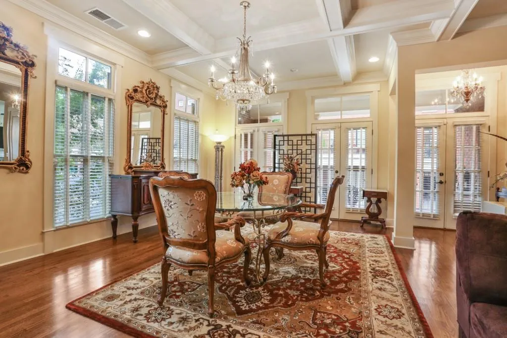 1201 Riverscall Lane, Atlanta, Georgia 30339, 5 Bedrooms Bedrooms, ,4 BathroomsBathrooms,Residential,Sold,1201 Riverscall Lane,6602153