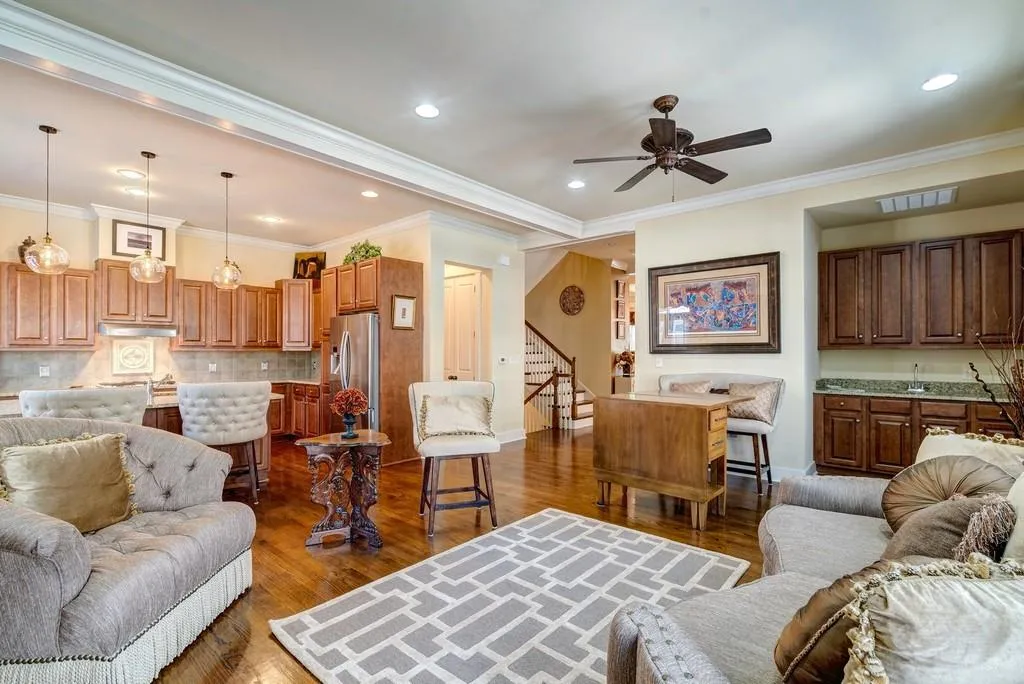 1201 Riverscall Lane, Atlanta, Georgia 30339, 5 Bedrooms Bedrooms, ,4 BathroomsBathrooms,Residential,Sold,1201 Riverscall Lane,6602153