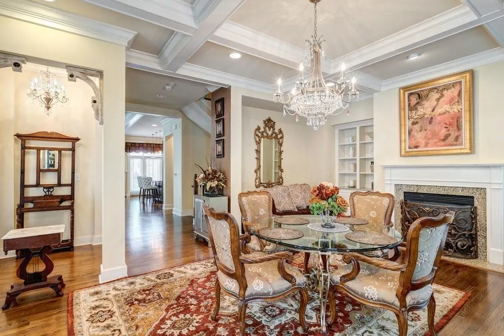 1201 Riverscall Lane, Atlanta, Georgia 30339, 5 Bedrooms Bedrooms, ,4 BathroomsBathrooms,Residential,Sold,1201 Riverscall Lane,6602153