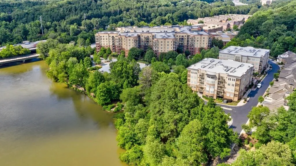 1201 Riverscall Lane, Atlanta, Georgia 30339, 5 Bedrooms Bedrooms, ,4 BathroomsBathrooms,Residential,Sold,1201 Riverscall Lane,6602153