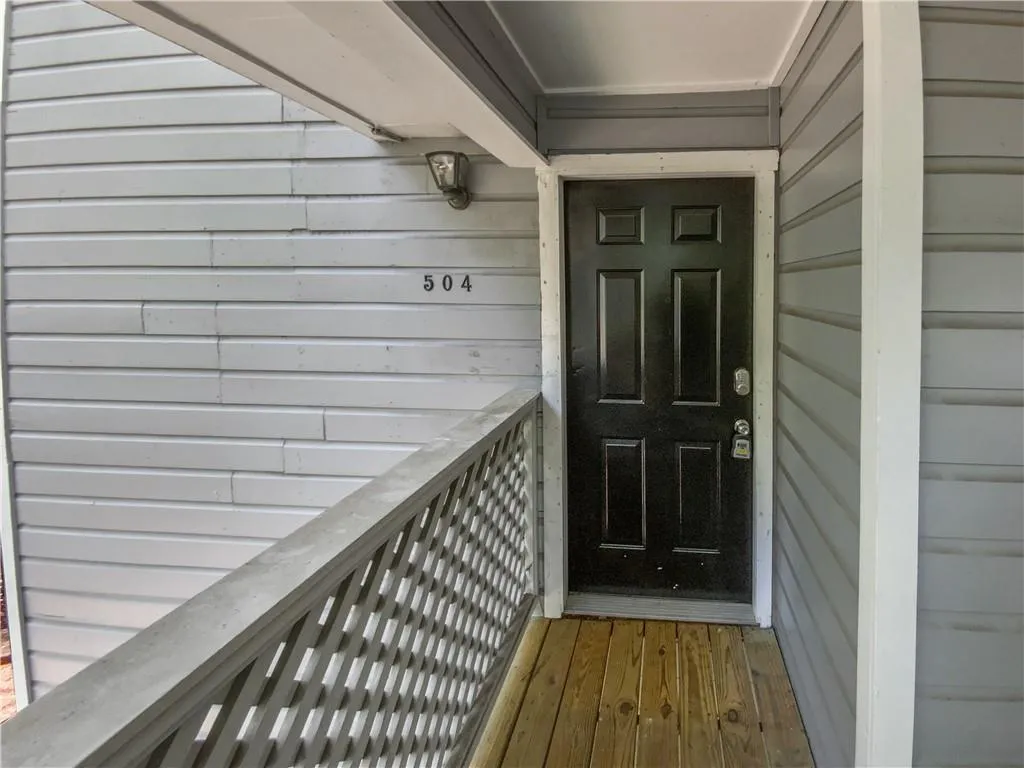 504 Vicksburg Place, Atlanta, Georgia 30350, 3 Bedrooms Bedrooms, ,2 BathroomsBathrooms,Residential,For Sale,504 Vicksburg Place,7491433