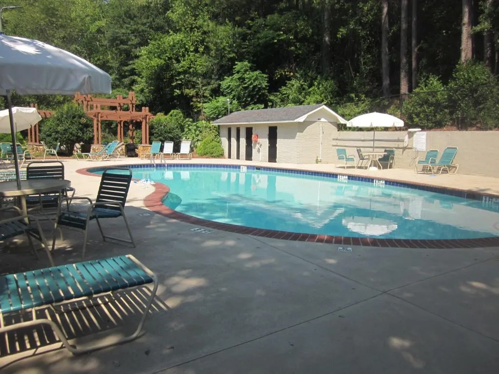 6940 Roswell Road Unit 20b, Sandy Springs, Georgia 30328, 2 Bedrooms Bedrooms, ,1 BathroomBathrooms,Residential,Sold,6940 Roswell Road Unit 20b,5747418