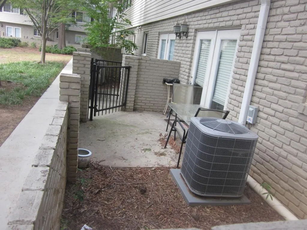 6940 Roswell Road Unit 20b, Sandy Springs, Georgia 30328, 2 Bedrooms Bedrooms, ,1 BathroomBathrooms,Residential,Sold,6940 Roswell Road Unit 20b,5747418