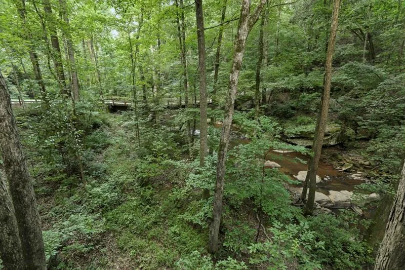 7 Wildwood Valley, Sandy Springs, Georgia 30350, 3 Bedrooms Bedrooms, ,3 BathroomsBathrooms,Residential,Sold,7 Wildwood Valley,6637970