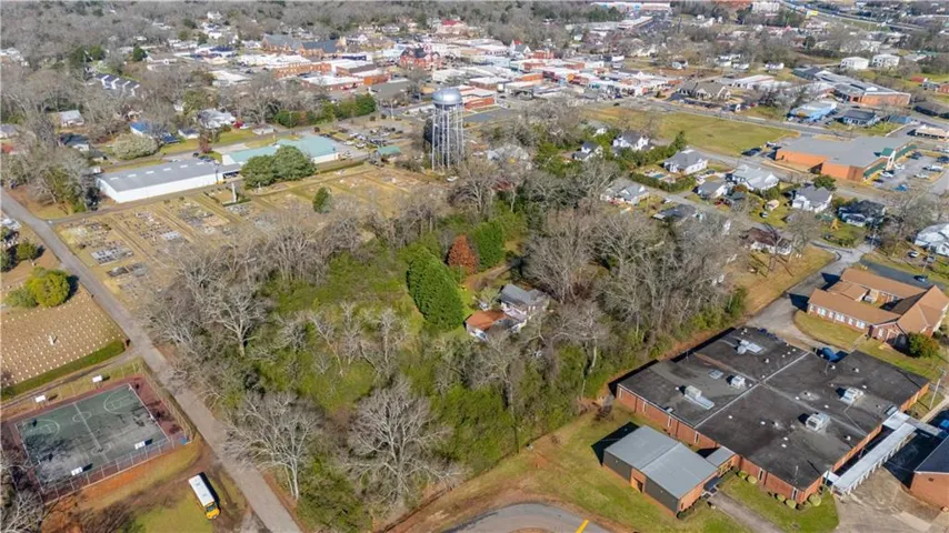 101 E Chambers Street, Forsyth, Georgia 31029