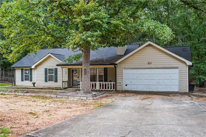 205 Woodcrest Drive, Covington, Georgia 30016