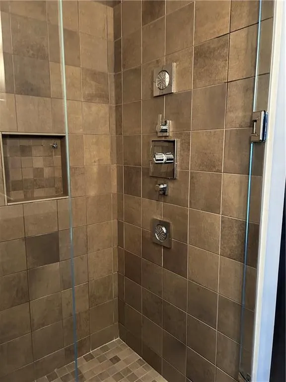 206 11th Street Ne Unit 205, Atlanta, Georgia 30309, 1 Bedroom Bedrooms, ,1 BathroomBathrooms,Residential,For Sale,206 11th Street Ne Unit 205,7548253