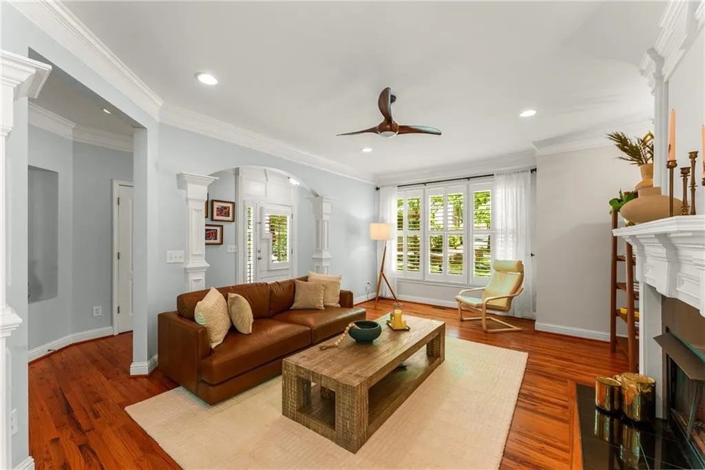 1560 Gilstrap Lane Nw, Atlanta, Georgia 30318, 4 Bedrooms Bedrooms, ,3 BathroomsBathrooms,Residential,Sold,1560 Gilstrap Lane Nw,7576072