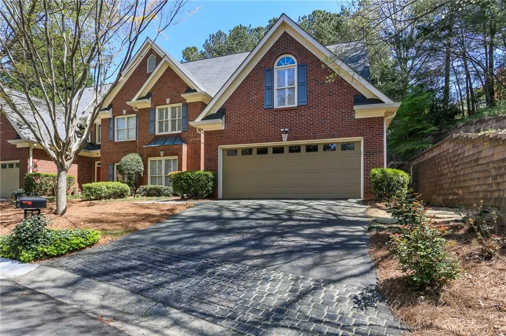 7155 Roswell Road Unit 45, Sandy Springs, Georgia 30328, 4 Bedrooms Bedrooms, ,2 BathroomsBathrooms,Residential,Sold,7155 Roswell Road Unit 45,6865742