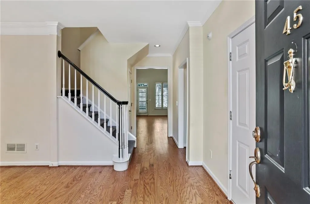 7155 Roswell Road Unit 45, Sandy Springs, Georgia 30328, 4 Bedrooms Bedrooms, ,2 BathroomsBathrooms,Residential,Sold,7155 Roswell Road Unit 45,6865742