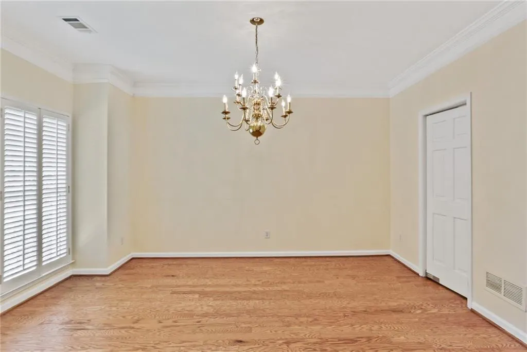 7155 Roswell Road Unit 45, Sandy Springs, Georgia 30328, 4 Bedrooms Bedrooms, ,2 BathroomsBathrooms,Residential,Sold,7155 Roswell Road Unit 45,6865742