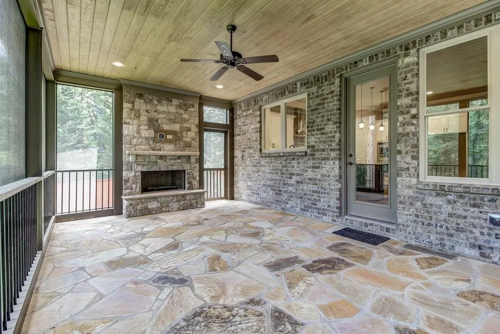 1122 Kingston Drive, Sandy Springs, Georgia 30342, 5 Bedrooms Bedrooms, ,5 BathroomsBathrooms,Residential,Sold,1122 Kingston Drive,5708442