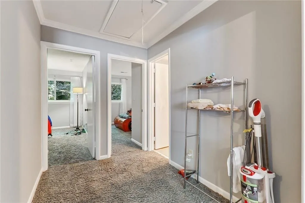 7158 Stonington Drive, Atlanta, Georgia 30328, 3 Bedrooms Bedrooms, ,2 BathroomsBathrooms,Residential,Sold,7158 Stonington Drive,6597297