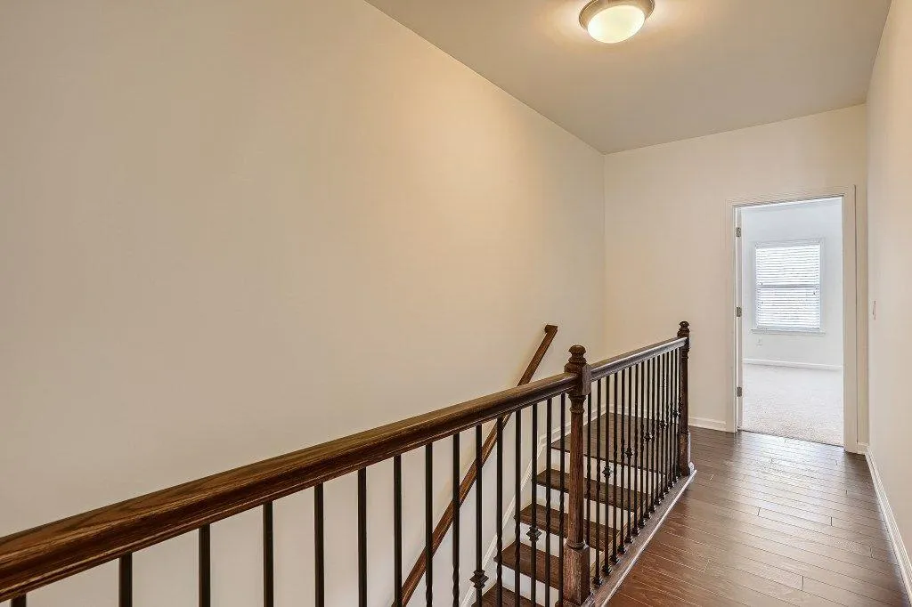 323 Alderwood Lane, Atlanta, Georgia 30328, 3 Bedrooms Bedrooms, ,3 BathroomsBathrooms,Residential,Sold,323 Alderwood Lane,7071581