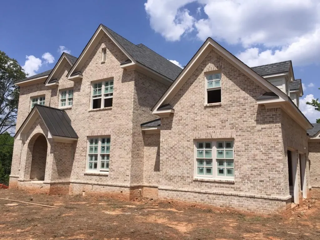 535 Cobblestone Drive, Atlanta, Georgia 30342, 5 Bedrooms Bedrooms, ,5 BathroomsBathrooms,Residential,Sold,535 Cobblestone Drive,5389585