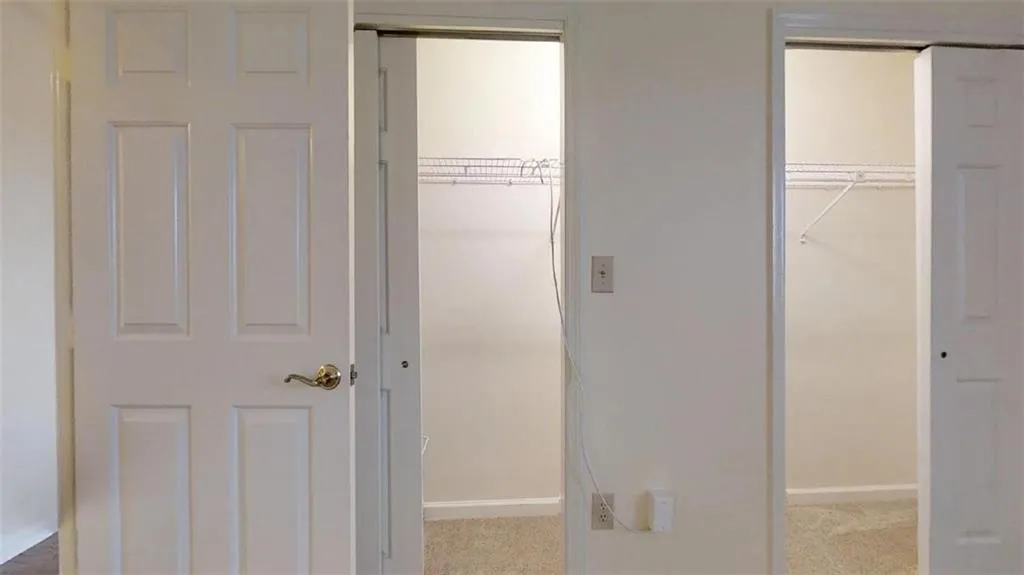 300 Johnson Ferry Road Ne Unit B509, Sandy Springs, Georgia 30328, 1 Bedroom Bedrooms, ,1 BathroomBathrooms,Residential,Sold,300 Johnson Ferry Road Ne Unit B509,6534086