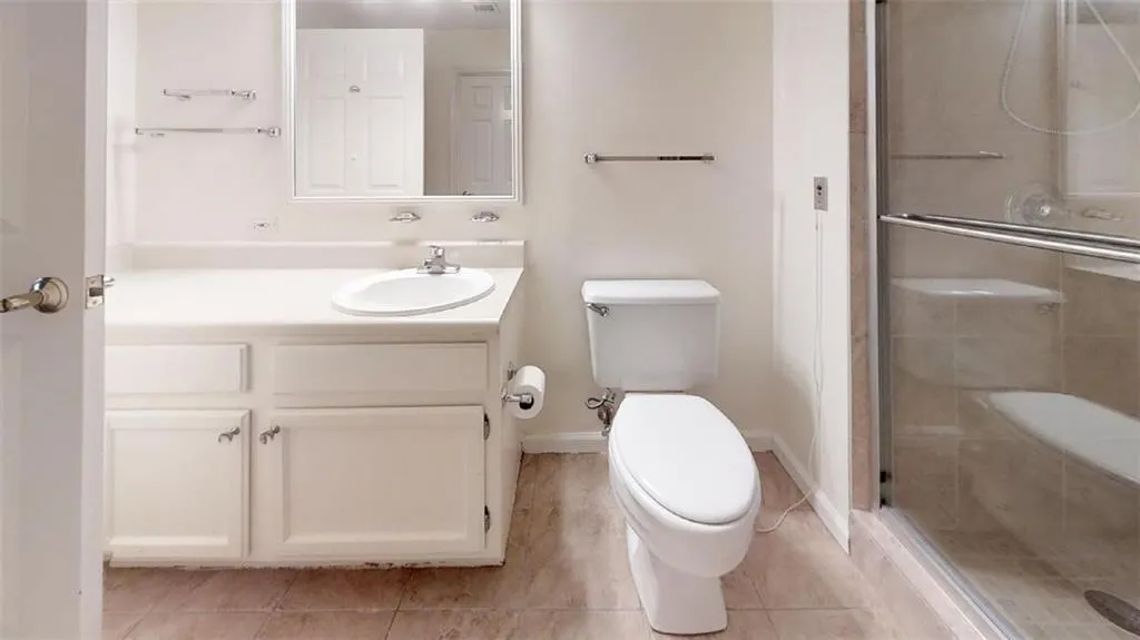 300 Johnson Ferry Road Ne Unit B509, Sandy Springs, Georgia 30328, 1 Bedroom Bedrooms, ,1 BathroomBathrooms,Residential,Sold,300 Johnson Ferry Road Ne Unit B509,6534086