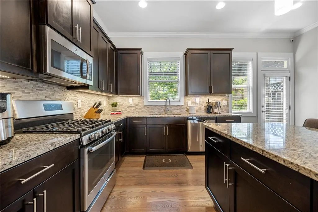 2087 Callaway Court Nw, Atlanta, Georgia 30318, 3 Bedrooms Bedrooms, ,3 BathroomsBathrooms,Residential,For Sale,2087 Callaway Court Nw,7644530