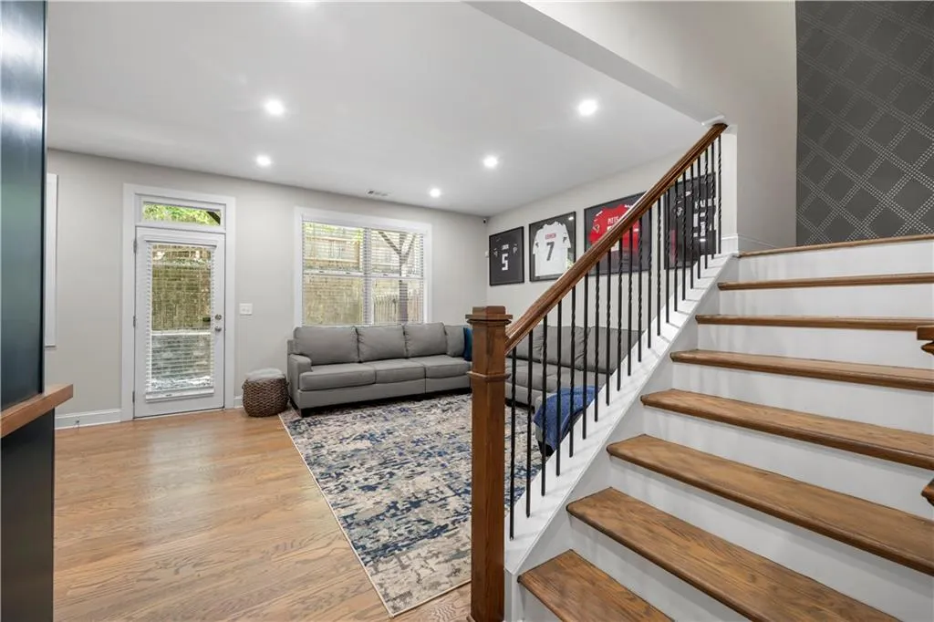 2087 Callaway Court Nw, Atlanta, Georgia 30318, 3 Bedrooms Bedrooms, ,3 BathroomsBathrooms,Residential,For Sale,2087 Callaway Court Nw,7644530