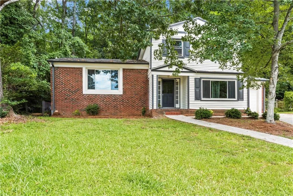 875 Eleanor Court Nw, Atlanta, Georgia 30318, 4 Bedrooms Bedrooms, ,2 BathroomsBathrooms,Residential,For Sale,875 Eleanor Court Nw,7615667