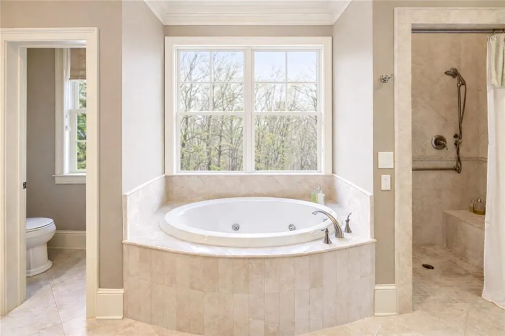 Curb-less shower in 2nd primary bathroom