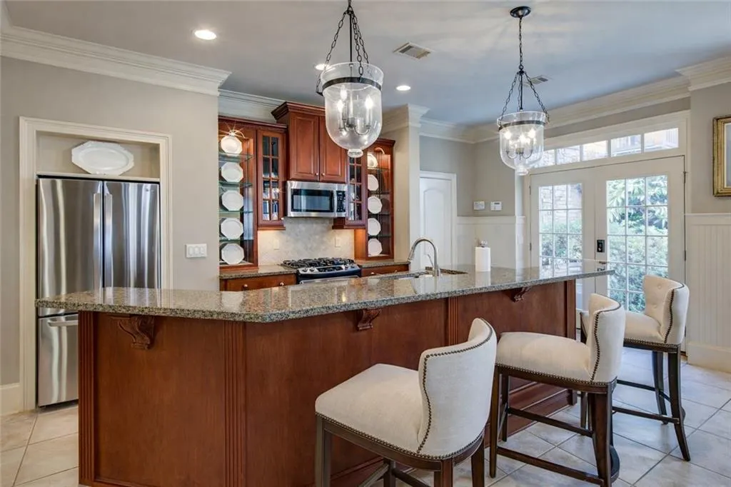 1005 Heards Ferry Road, Sandy Springs, Georgia 30328, 7 Bedrooms Bedrooms, ,7 BathroomsBathrooms,Residential,For Sale,1005 Heards Ferry Road,7721740