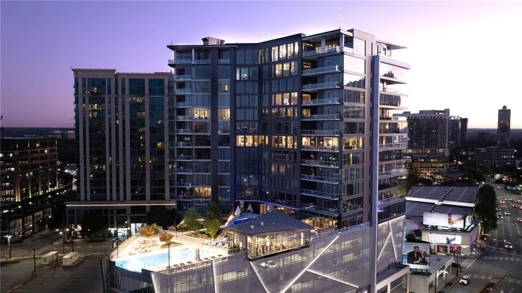 3107 Peachtree Road Ne Unit 1402, Atlanta, Georgia 30305, 3 Bedrooms Bedrooms, ,3 BathroomsBathrooms,Residential,For Sale,3107 Peachtree Road Ne Unit 1402,7675356