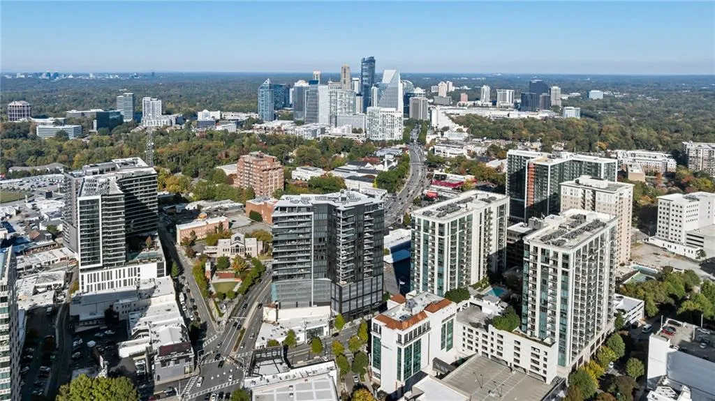 3107 Peachtree Road Ne Unit 1402, Atlanta, Georgia 30305, 3 Bedrooms Bedrooms, ,3 BathroomsBathrooms,Residential,For Sale,3107 Peachtree Road Ne Unit 1402,7675356