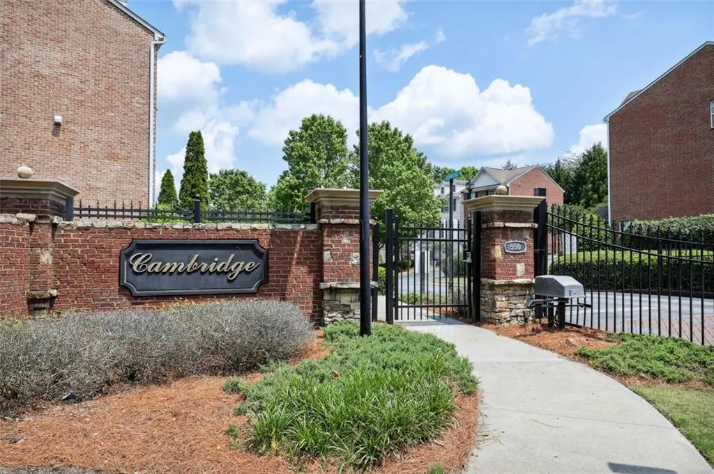 7830 Welsford Point, Sandy Springs, Georgia 30350, 4 Bedrooms Bedrooms, ,3 BathroomsBathrooms,Residential,Sold,7830 Welsford Point,7042577