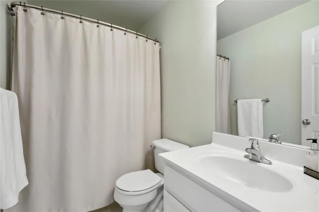 7830 Welsford Point, Sandy Springs, Georgia 30350, 4 Bedrooms Bedrooms, ,3 BathroomsBathrooms,Residential,Sold,7830 Welsford Point,7042577