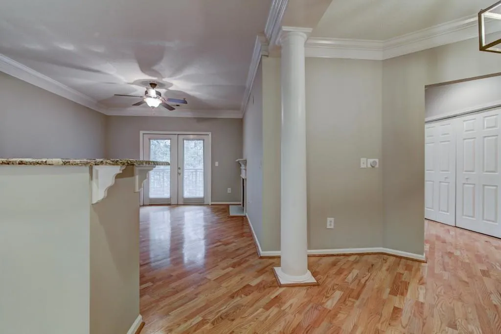 5559 Glenridge Drive Unit 1408, Sandy Springs, Georgia 30342, 1 Bedroom Bedrooms, ,1 BathroomBathrooms,Residential,Sold,5559 Glenridge Drive Unit 1408,6087163