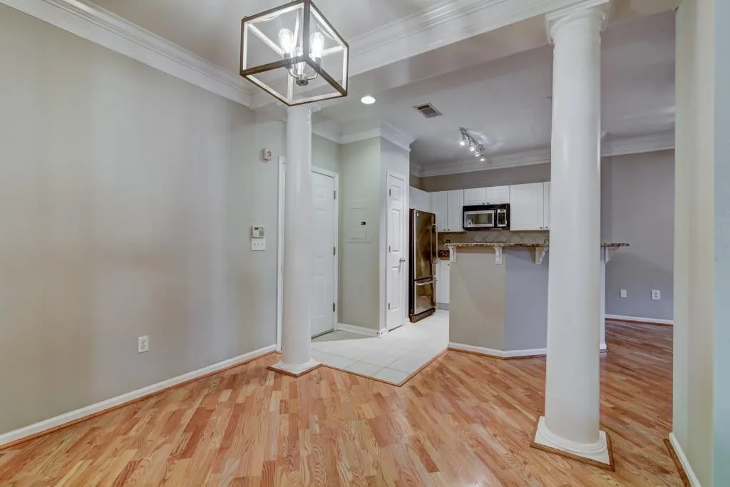 5559 Glenridge Drive Unit 1408, Sandy Springs, Georgia 30342, 1 Bedroom Bedrooms, ,1 BathroomBathrooms,Residential,Sold,5559 Glenridge Drive Unit 1408,6087163